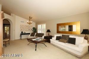 2914 E Calavar Rd, Phoenix, AZ 85032 photo 6