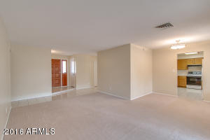 1413 E Chilton Dr, Tempe, AZ 85283 photo 4