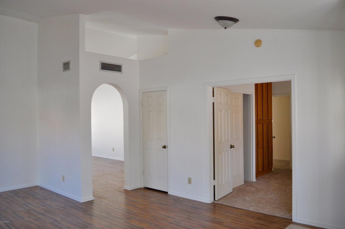 4127 E Cholla Canyon Dr, Phoenix, AZ 85044 photo 9