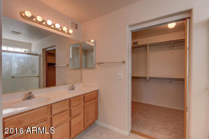 2161 S Peppertree Dr, Gilbert, AZ 85295 photo 21