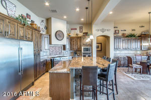 3090 W Tepee St, Apache Junction, AZ 85120 photo 2