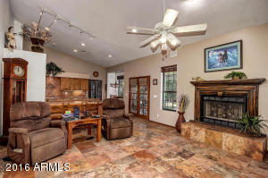 198 N Sierra Ct, Gilbert, AZ 85234 photo 16