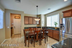 3643 E Robin Ln, Gilbert, AZ 85296 photo 11