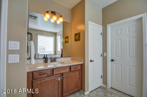 3643 E Robin Ln, Gilbert, AZ 85296 photo 34