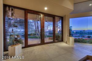 5630 E Rockridge Rd, Phoenix, AZ 85018 photo 2