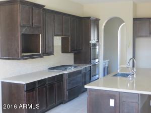 3941 E Iris Dr, Chandler, AZ 85286 photo 7