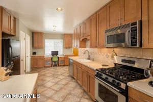4733 Edgemont Ave, Phoenix, AZ 85008 photo 9