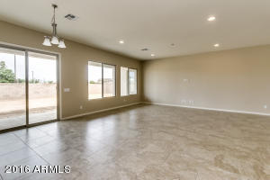 3596 E Cassia Ln, Gilbert, AZ 85298 photo 15