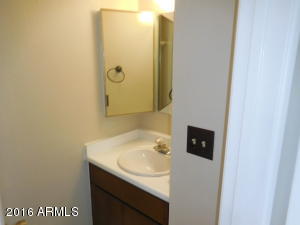13205 N 3rd Pl, Phoenix, AZ 85022 photo 6