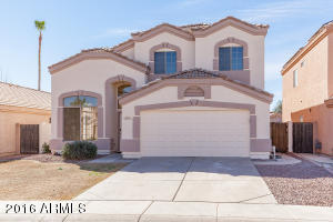 1679 E Saratoga St, Gilbert, AZ 85296 photo 1