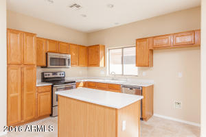 1679 E Saratoga St, Gilbert, AZ 85296 photo 6