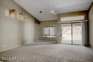 531 E Brookwood Ct, Phoenix, AZ 85048 photo 9