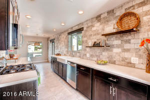 1335 E Weldon Ave, Phoenix, AZ 85014 photo 7