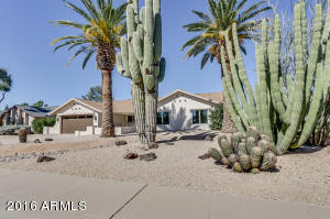 4362 E Ludlow Dr, Phoenix, AZ 85032 photo 1