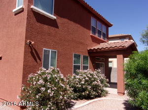 1215 E Julian Dr, Gilbert, AZ 85295 photo 2