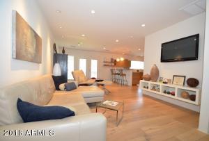 3253 E Glenrosa Ave, Phoenix, AZ 85018 photo 4