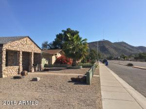 2242 W Cactus Rd, Phoenix, AZ 85029 photo 3
