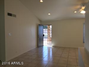 2242 W Cactus Rd, Phoenix, AZ 85029 photo 9