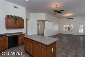 4599 S Taquitz Dr, Gilbert, AZ 85297 photo 6