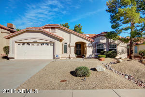 4226 E Windsong Dr, Phoenix, AZ 85048 photo 1