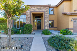 1063 E Shannon Ct, Gilbert, AZ 85295 photo 6