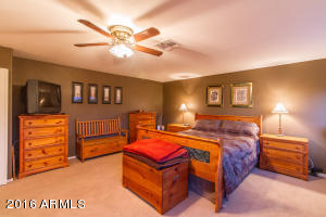 1063 E Shannon Ct, Gilbert, AZ 85295 photo 31