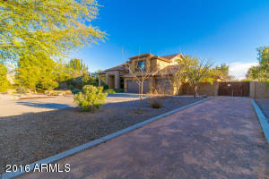 1063 E Shannon Ct, Gilbert, AZ 85295 photo 3