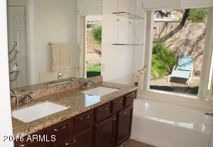 2312 E Wescott Dr, Phoenix, AZ 85024 photo 10