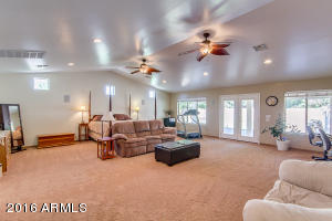 1272 S Dodge Ct, Gilbert, AZ 85233 photo 9