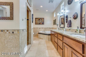 1272 S Dodge Ct, Gilbert, AZ 85233 photo 14