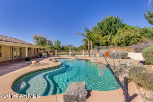 1272 S Dodge Ct, Gilbert, AZ 85233 photo 37