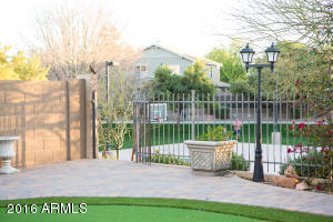 2501 E Shannon St, Gilbert, AZ 85295 photo 28