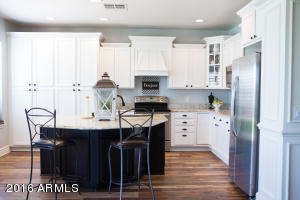 2501 E Shannon St, Gilbert, AZ 85295 photo 11