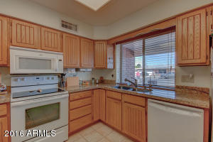 7905 E Lakeview Ave, Mesa, AZ 85209 photo 9