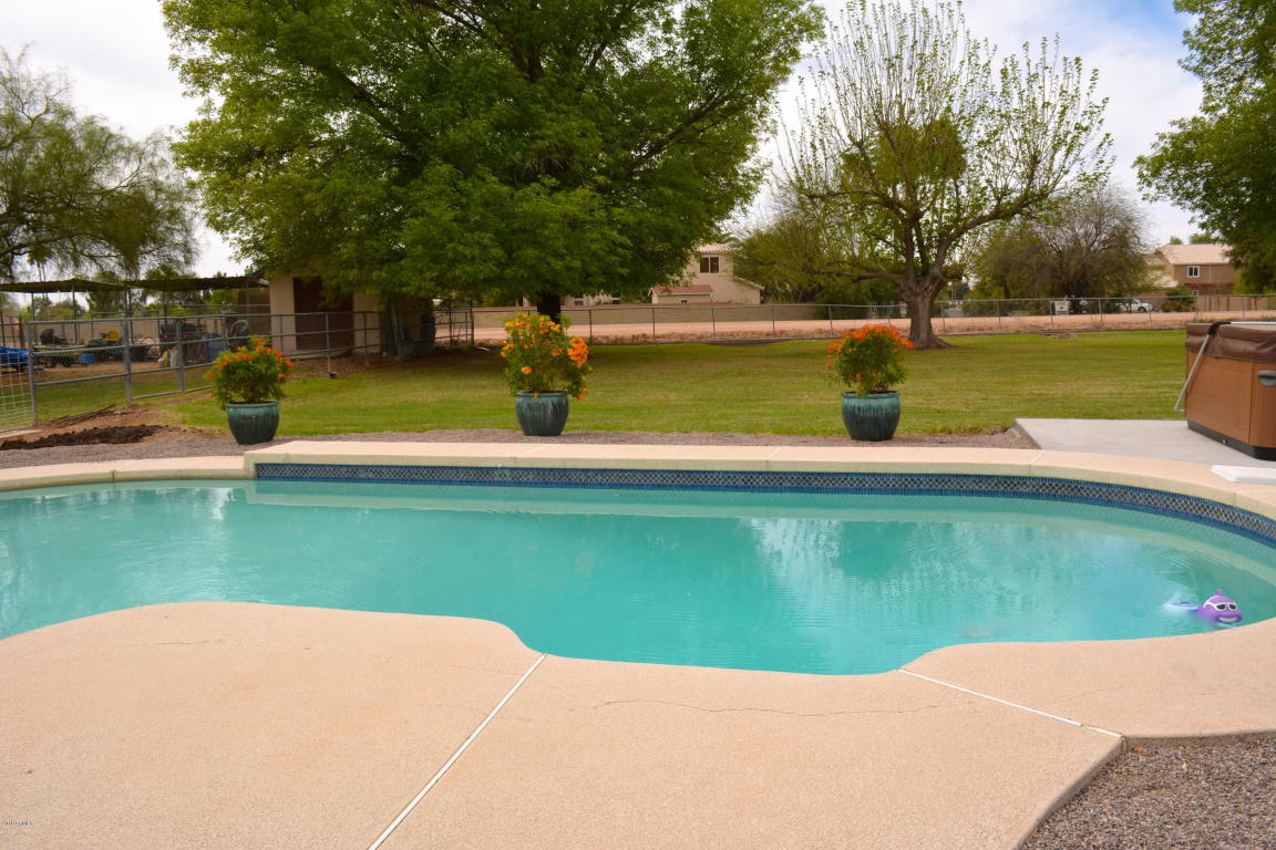 824 N Constellation Way, Gilbert, AZ 85234 photo 4