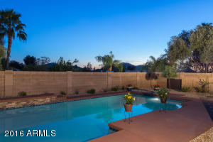 1125 E Acoma Dr, Phoenix, AZ 85022 photo 1