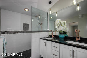 2235 E Monterey Way, Phoenix, AZ 85016 photo 23