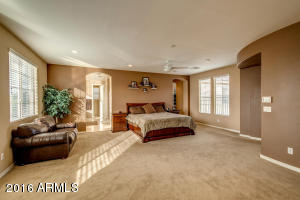 2751 E Flower Ct, Gilbert, AZ 85298 photo 4