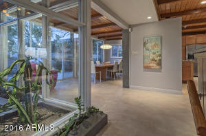 4529 E Marion Way, Phoenix, AZ 85018 photo 8