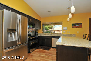 2702 E Cortez St, Phoenix, AZ 85028 photo 9