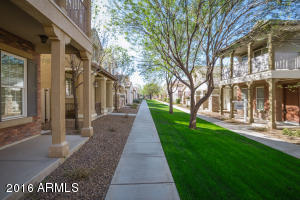 3846 S Winter Ln, Gilbert, AZ 85297 photo 5