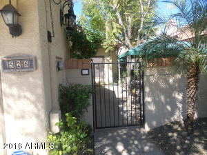 526 E Wescott Dr, Phoenix, AZ 85024 photo 8