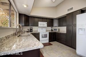 2728 E Thunderhill Pl, Phoenix, AZ 85048 photo 9