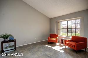 2728 E Thunderhill Pl, Phoenix, AZ 85048 photo 4