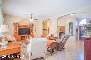 2327 E Amber Ln, Gilbert, AZ 85296 photo 6