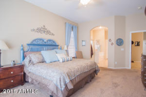 2327 E Amber Ln, Gilbert, AZ 85296 photo 23