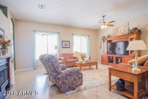 2327 E Amber Ln, Gilbert, AZ 85296 photo 9