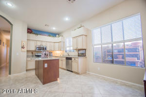 2327 E Amber Ln, Gilbert, AZ 85296 photo 15
