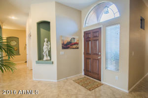 2327 E Amber Ln, Gilbert, AZ 85296 photo 4