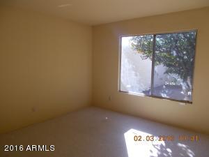 4315 E Piccadilly Rd, Phoenix, AZ 85018 photo 5